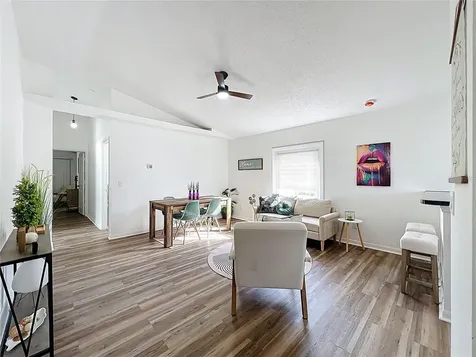 1715 Pointe Ridge Court Orlando FL 32808