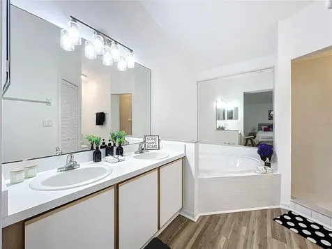 1715 Pointe Ridge Court Orlando FL 32808