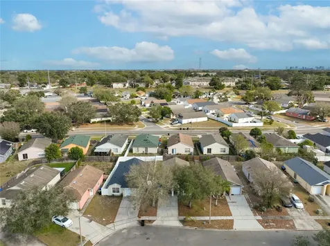 1715 Pointe Ridge Court Orlando FL 32808