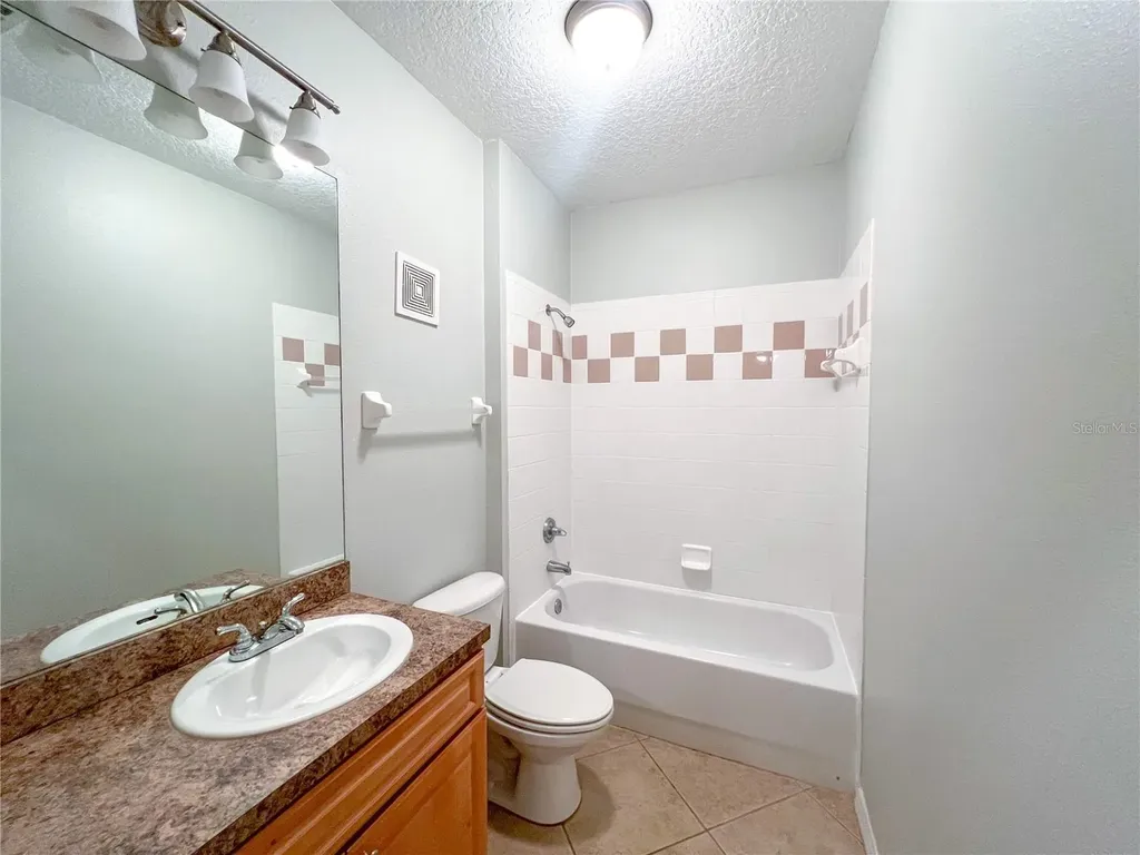 1257 SW 9th Road Gainesville FL 32601