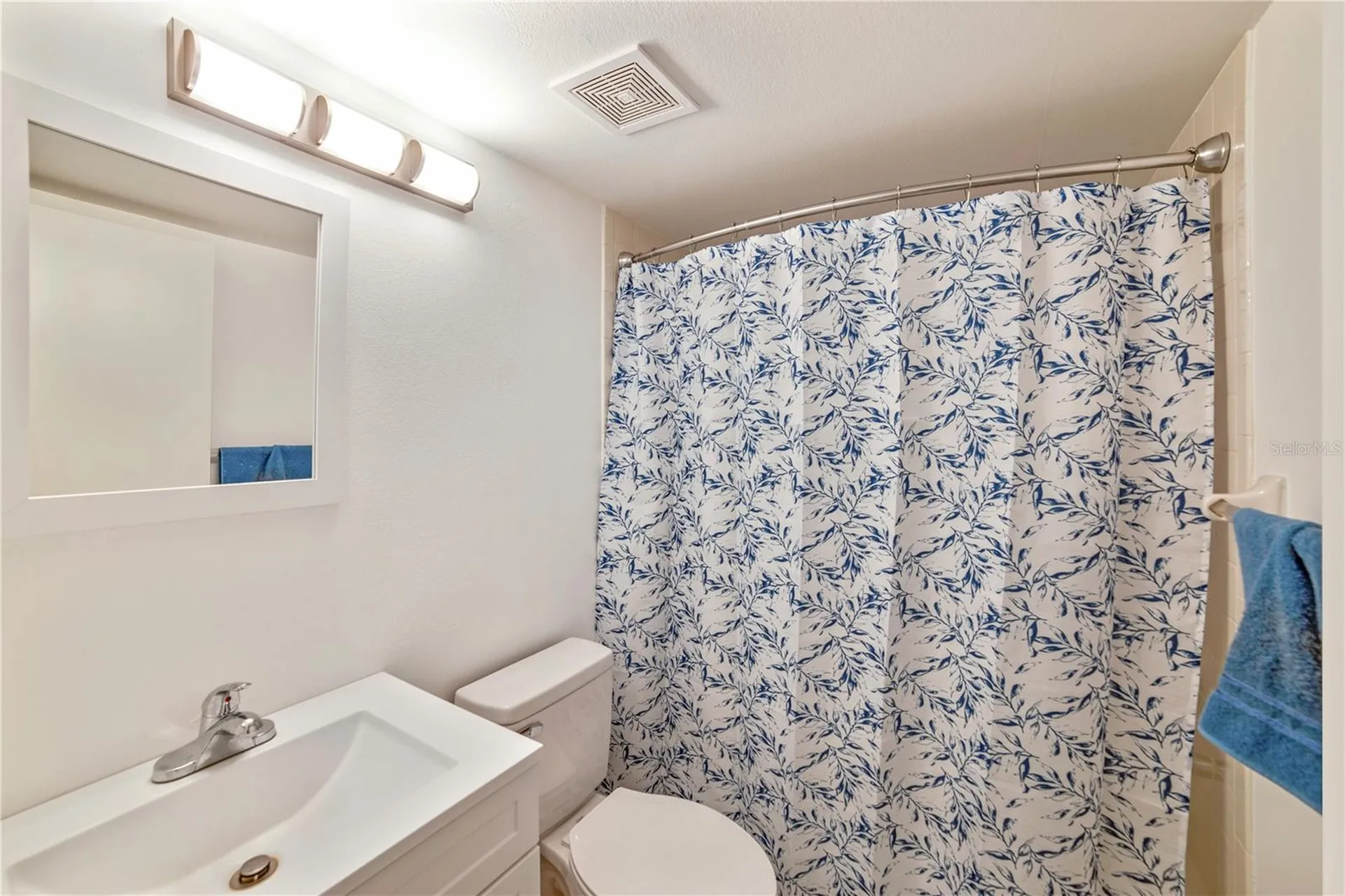 6304 Pointe West Boulevard Bradenton FL 34209