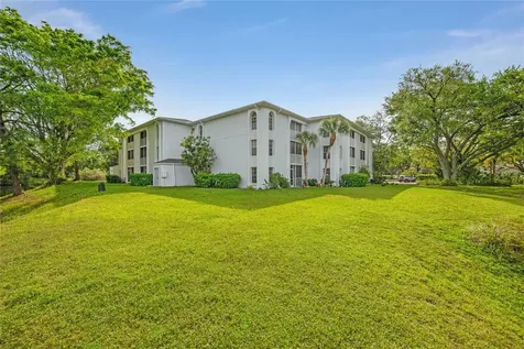 6304 Pointe West Boulevard Bradenton FL 34209