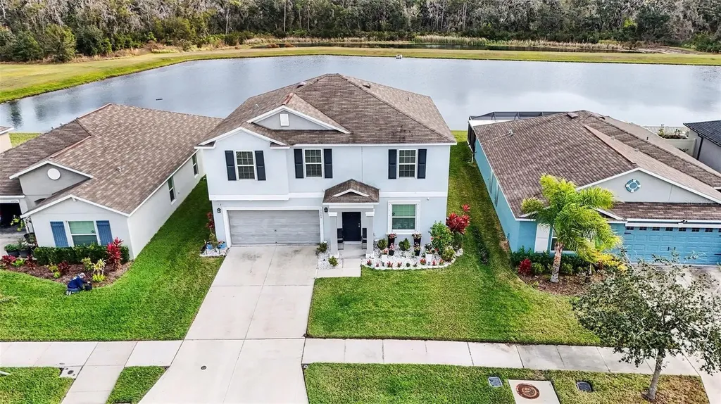 17206 White Mangrove Drive Wimauma FL 33598
