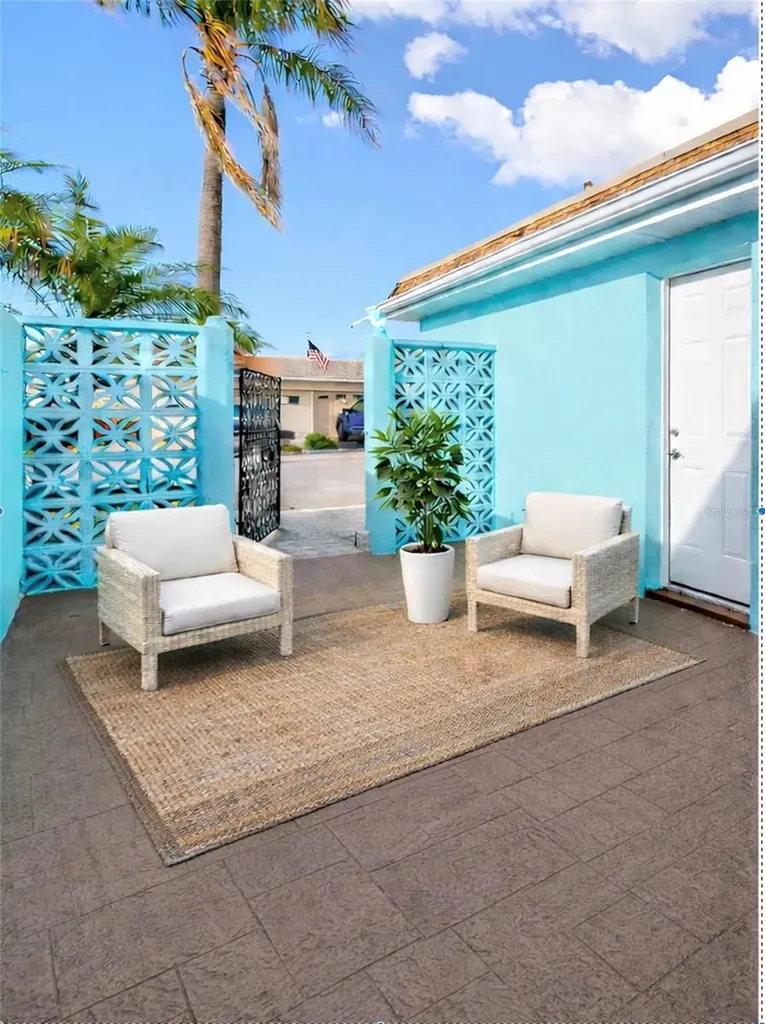 350 Boca Ciega Point Boulevard St Petersburg FL 33708