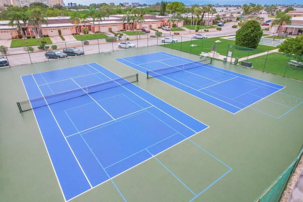 350 Boca Ciega Point Boulevard St Petersburg FL 33708