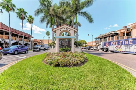 615 May Apple Way Venice FL 34293