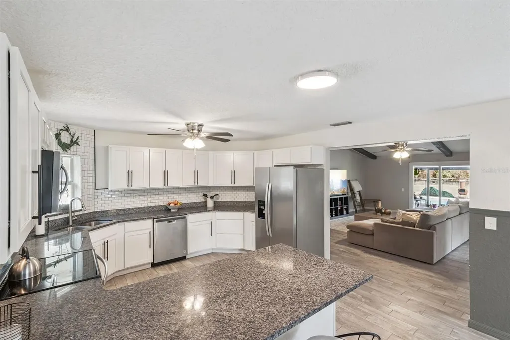 30109 Coconut Avenue Eustis FL 32736