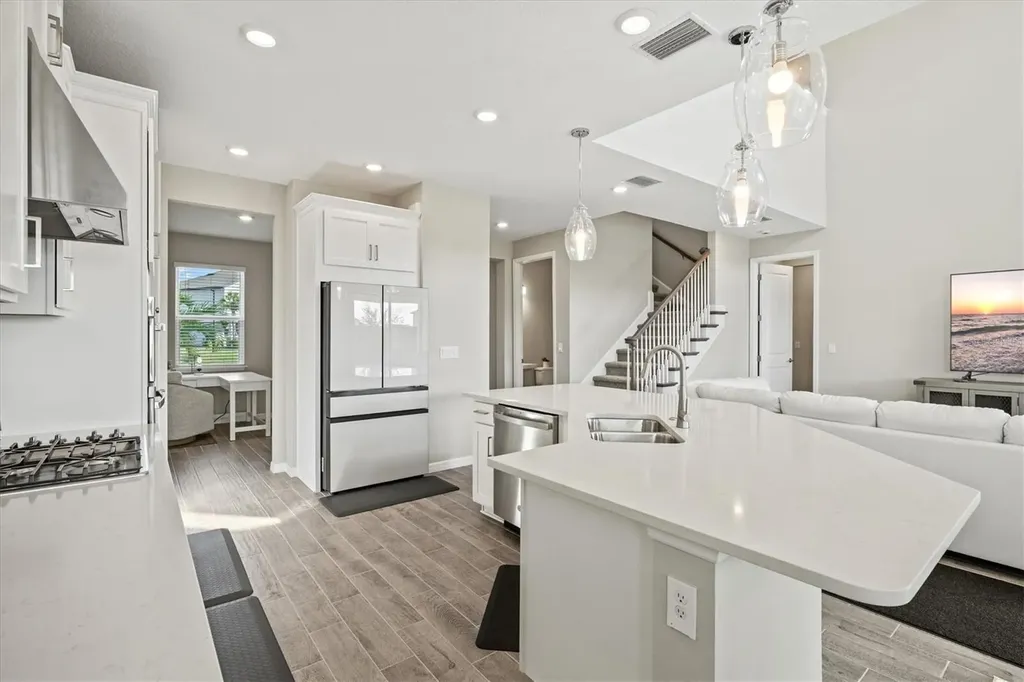 9312 Tequila Sunrise Drive Sarasota FL 34241