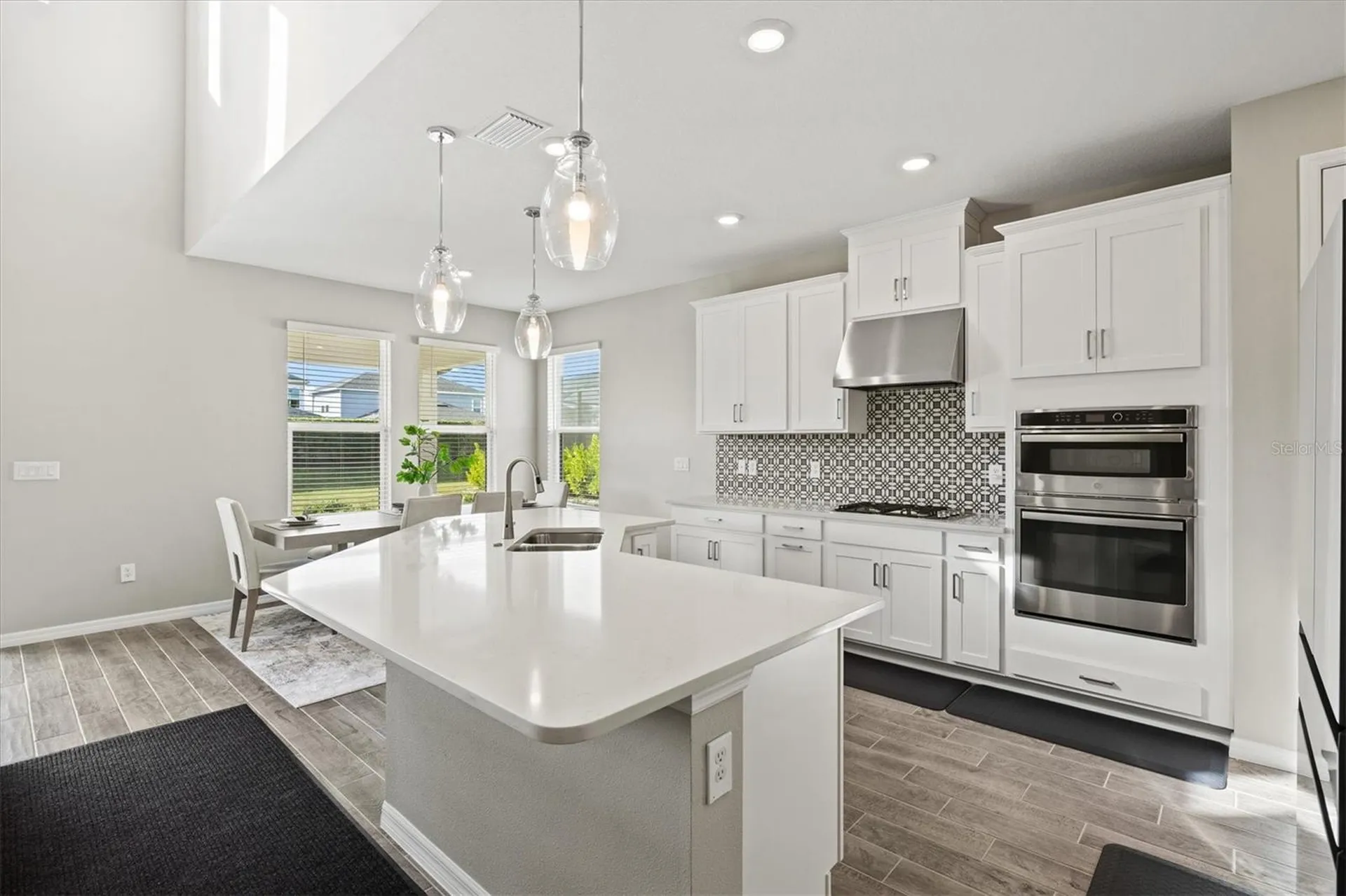 9312 Tequila Sunrise Drive Sarasota FL 34241
