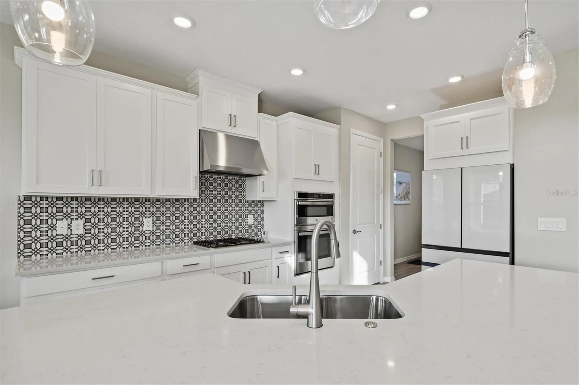 9312 Tequila Sunrise Drive Sarasota FL 34241