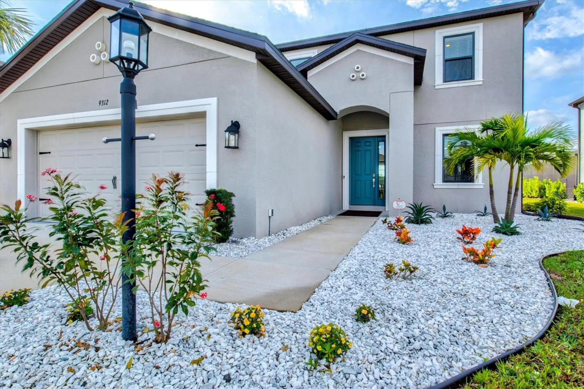 9312 Tequila Sunrise Drive Sarasota FL 34241