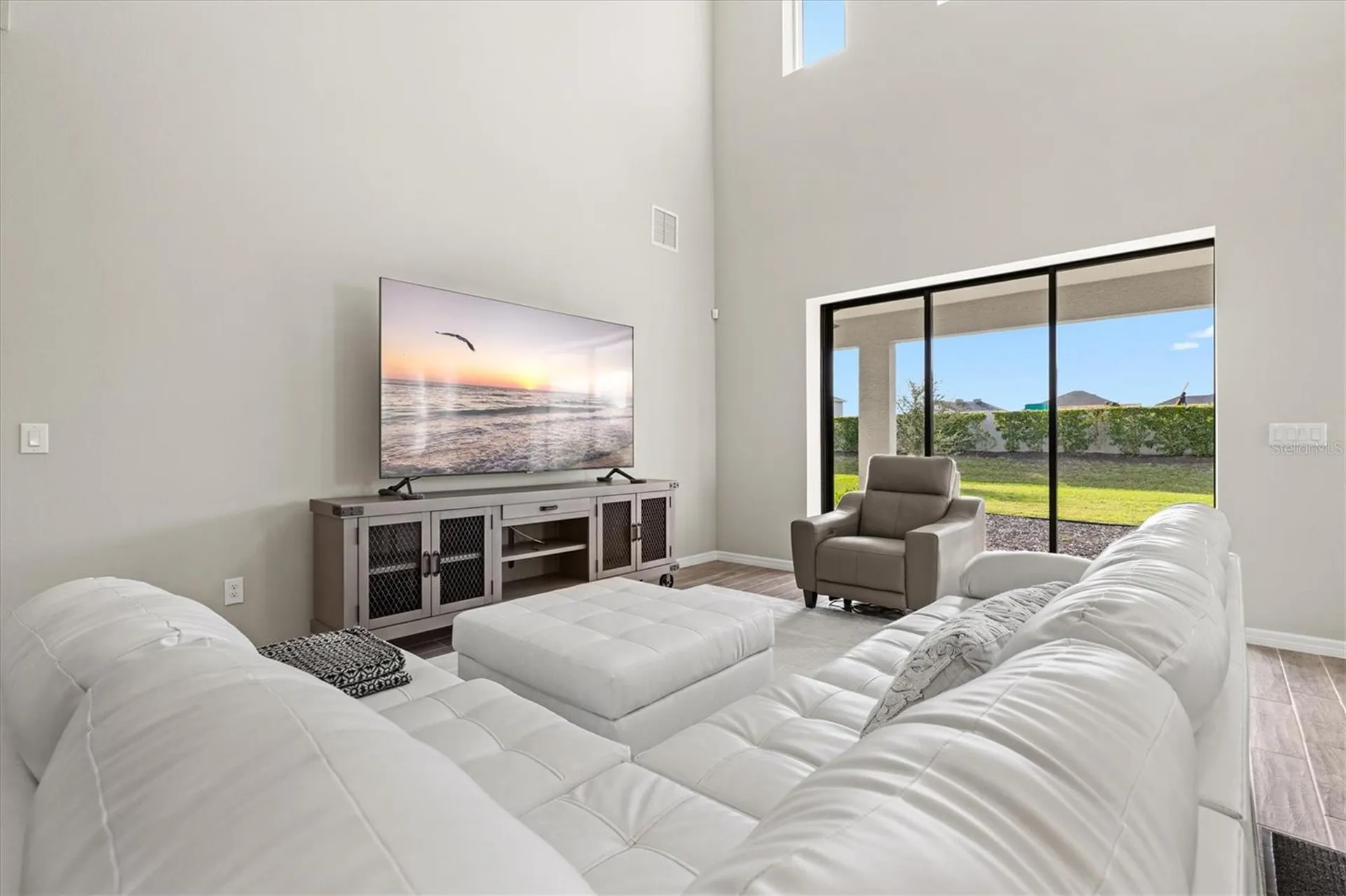 9312 Tequila Sunrise Drive Sarasota FL 34241
