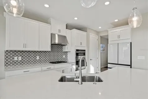 9312 Tequila Sunrise Drive Sarasota FL 34241