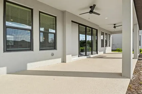 9312 Tequila Sunrise Drive Sarasota FL 34241