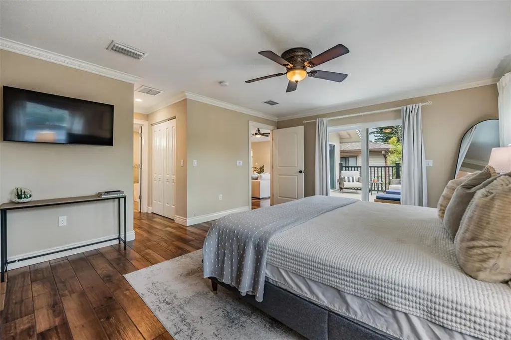 118 10th Avenue Indian Rocks Beach FL 33785
