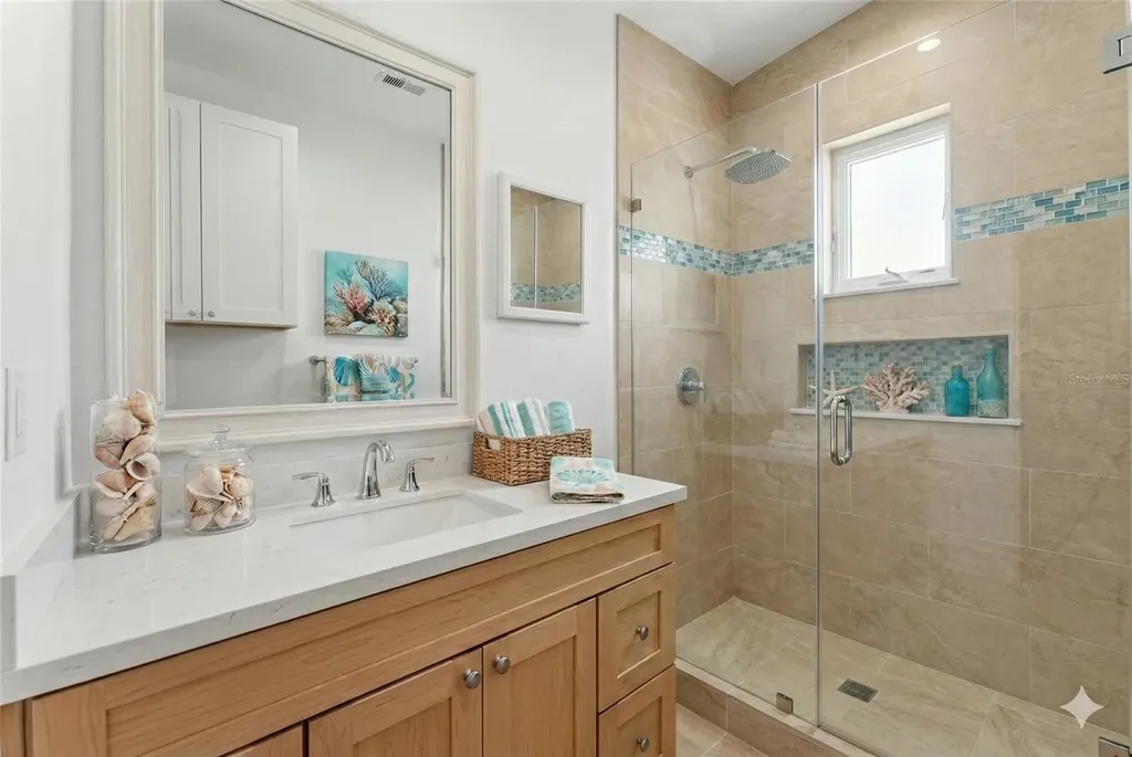 483 E Shore Drive Clearwater FL 33767