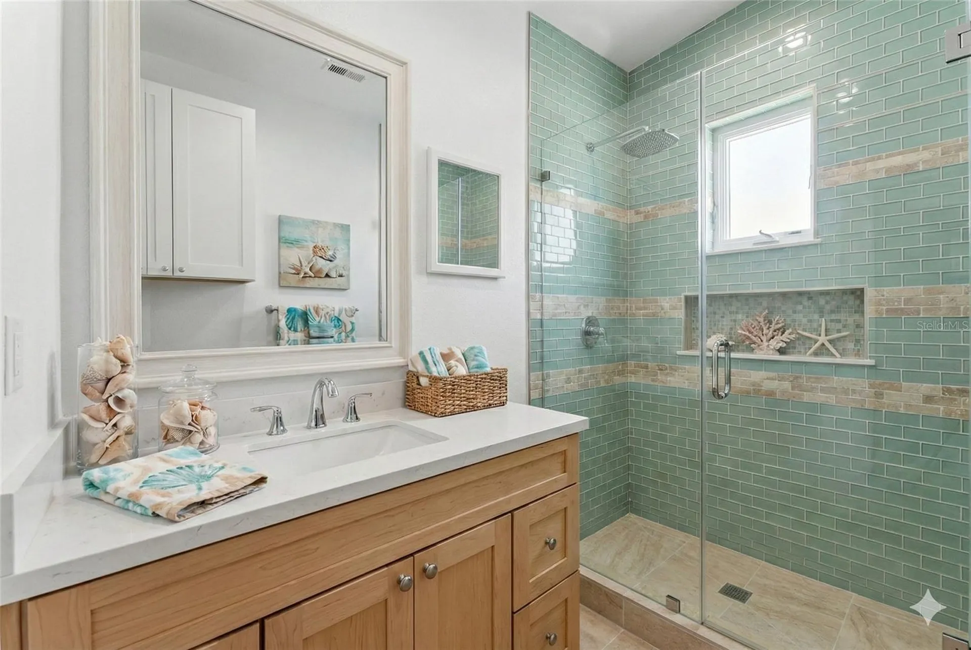 483 E Shore Drive Clearwater FL 33767