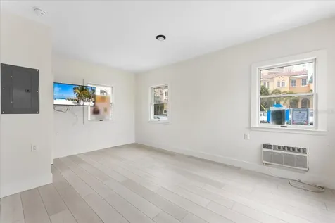 483 E Shore Drive Clearwater FL 33767