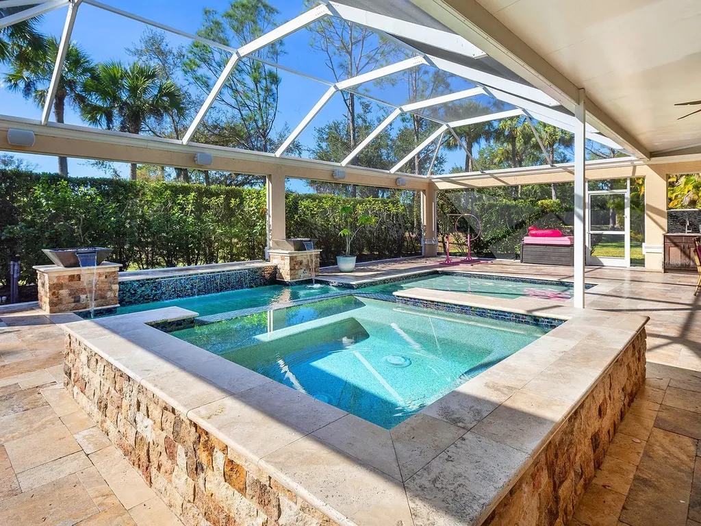 8318 Planters Knoll Terrace Bradenton FL 34201