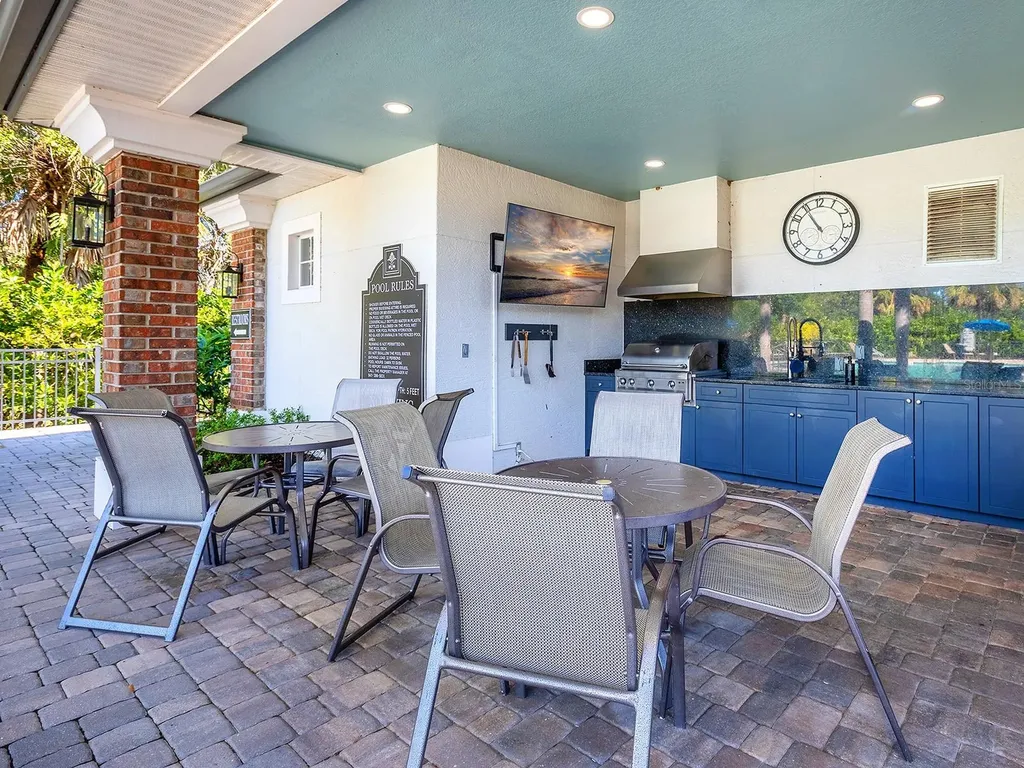 8318 Planters Knoll Terrace Bradenton FL 34201