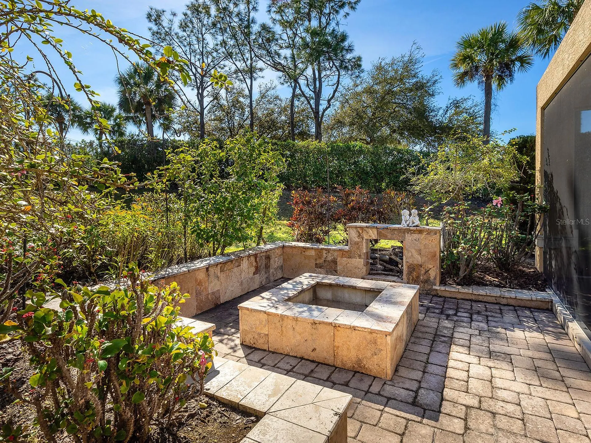 8318 Planters Knoll Terrace Bradenton FL 34201