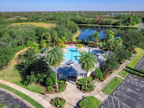 8318 Planters Knoll Terrace Bradenton FL 34201