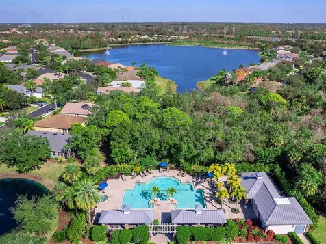 8318 Planters Knoll Terrace Bradenton FL 34201