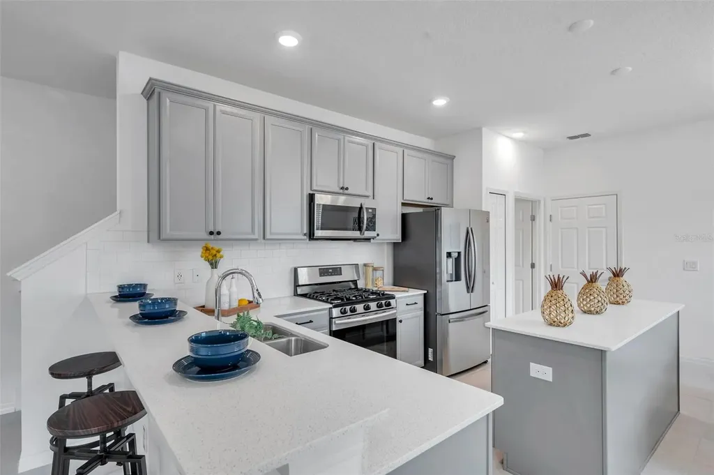 5728 Skytop Drive Lithia FL 33547