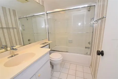 1518 Pelican Point Drive Sarasota FL 34231