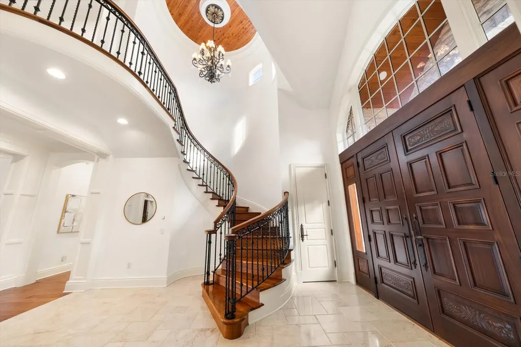118 Harbor View Lane Belleair Bluffs FL 33770