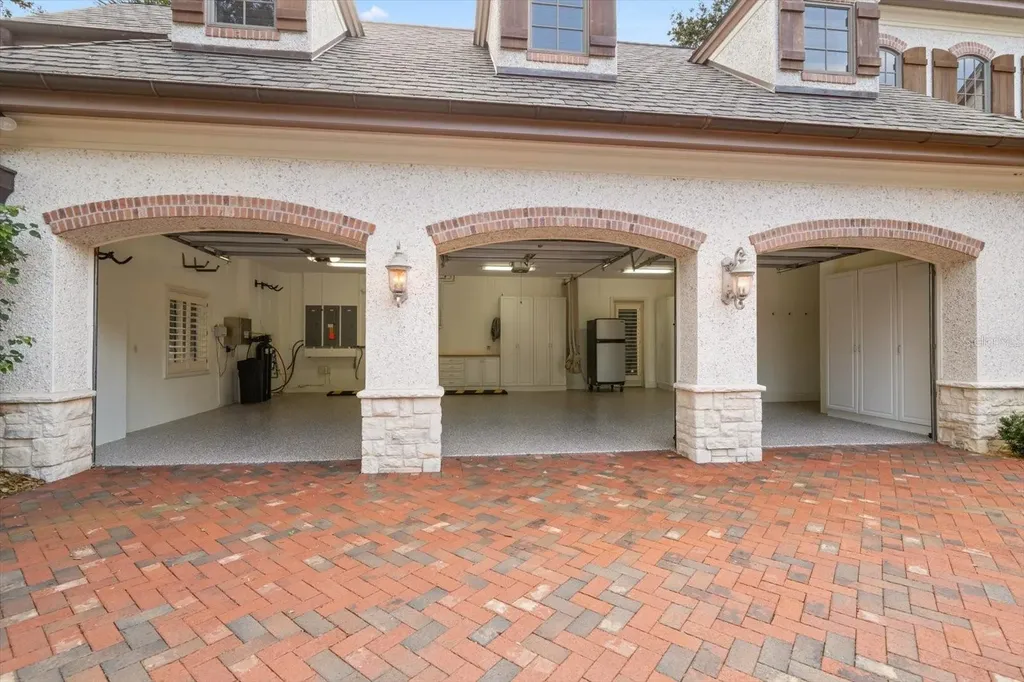 118 Harbor View Lane Belleair Bluffs FL 33770
