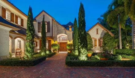 118 Harbor View Lane Belleair Bluffs FL 33770