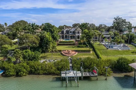 118 Harbor View Lane Belleair Bluffs FL 33770