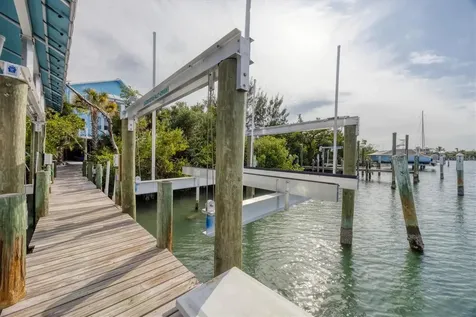 6 Point Way Placida FL 33946