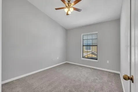 16431 Kingletridge Avenue Lithia FL 33547