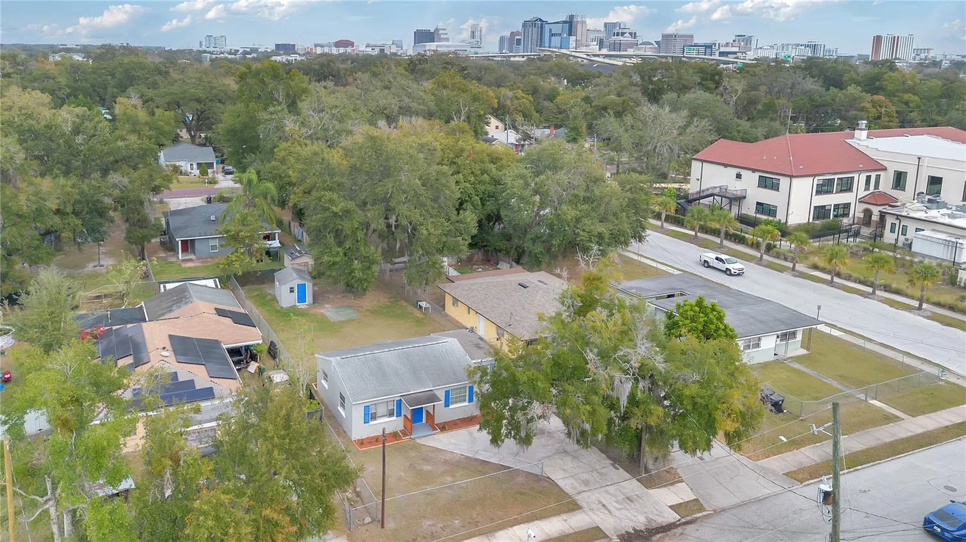 911 Indiana Street Orlando FL 32805