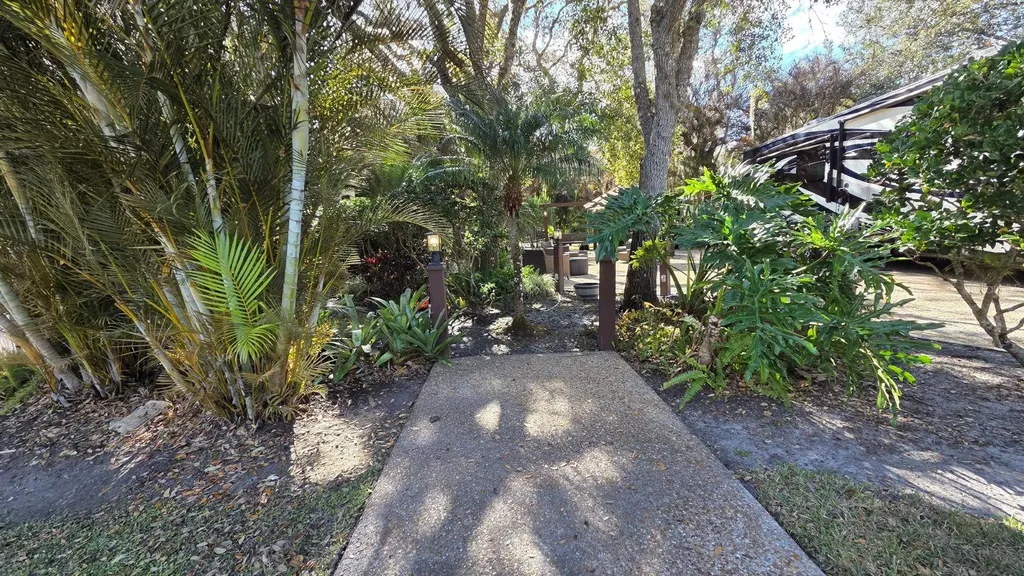359 Possum Path River Ranch FL 33867