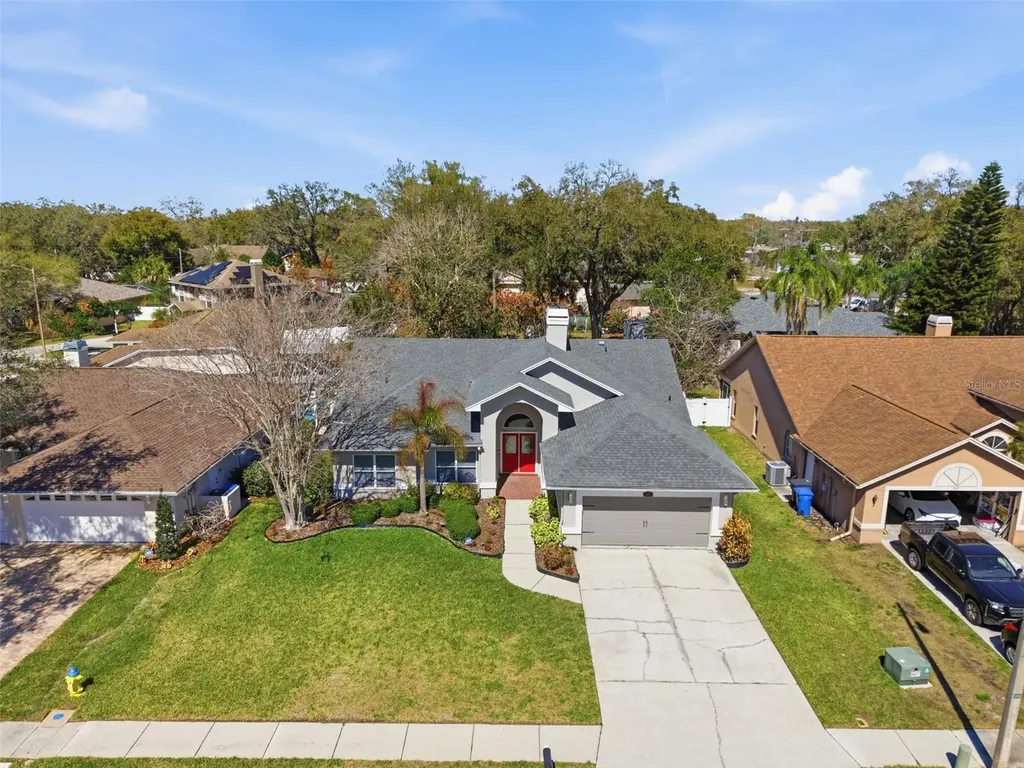 905 Clearcreek Drive Tampa FL 33613