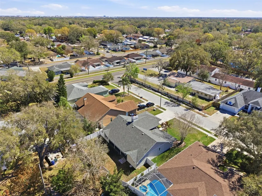 905 Clearcreek Drive Tampa FL 33613