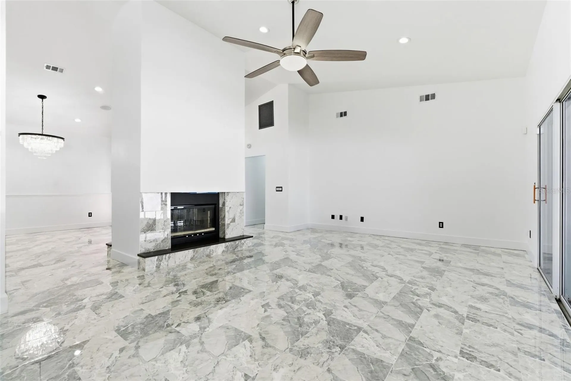 905 Clearcreek Drive Tampa FL 33613
