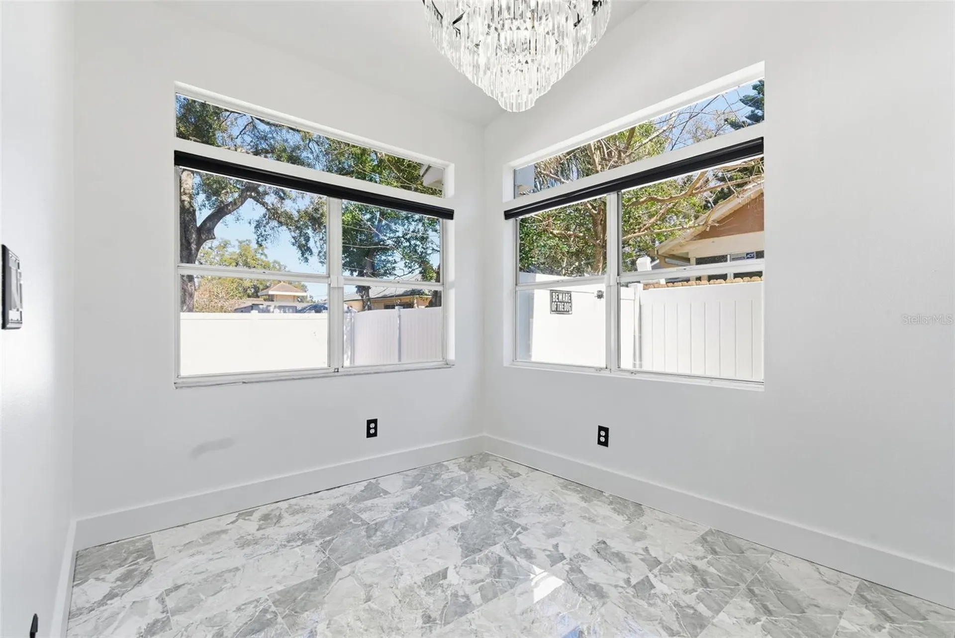 905 Clearcreek Drive Tampa FL 33613