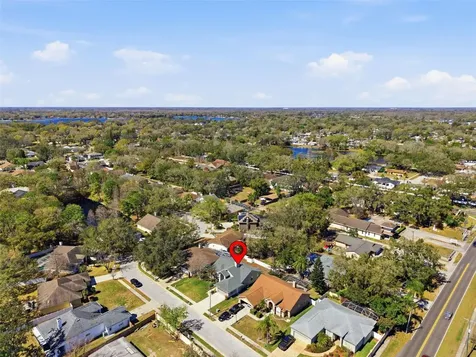 905 Clearcreek Drive Tampa FL 33613
