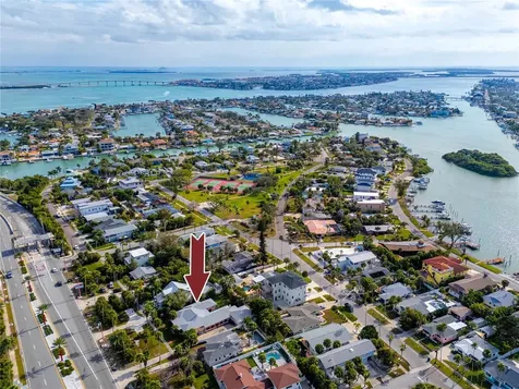 3312 E Maritana Drive St Pete Beach FL 33706