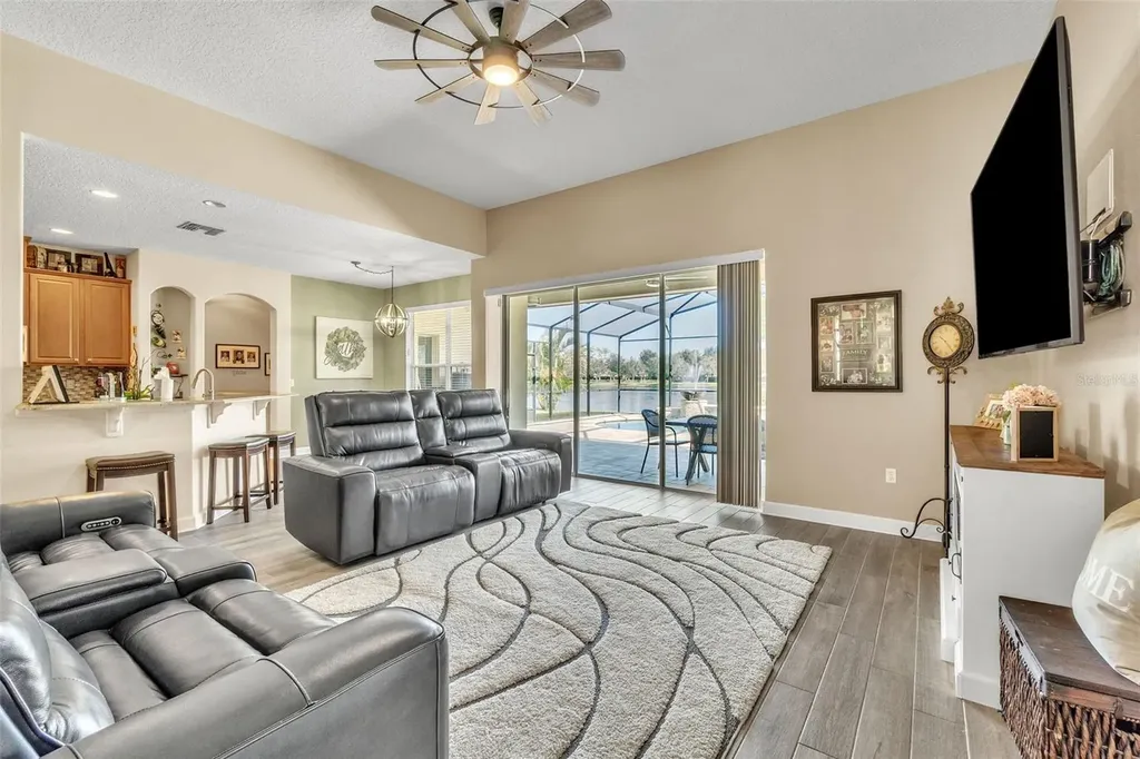 9957 Oak Quarry Drive Orlando FL 32832