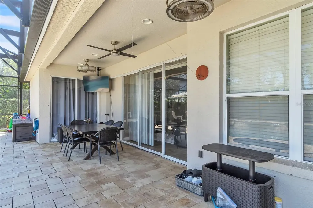 9957 Oak Quarry Drive Orlando FL 32832