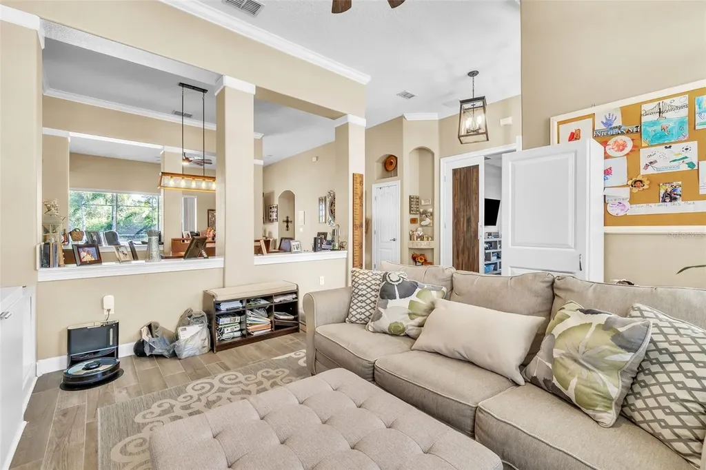 9957 Oak Quarry Drive Orlando FL 32832
