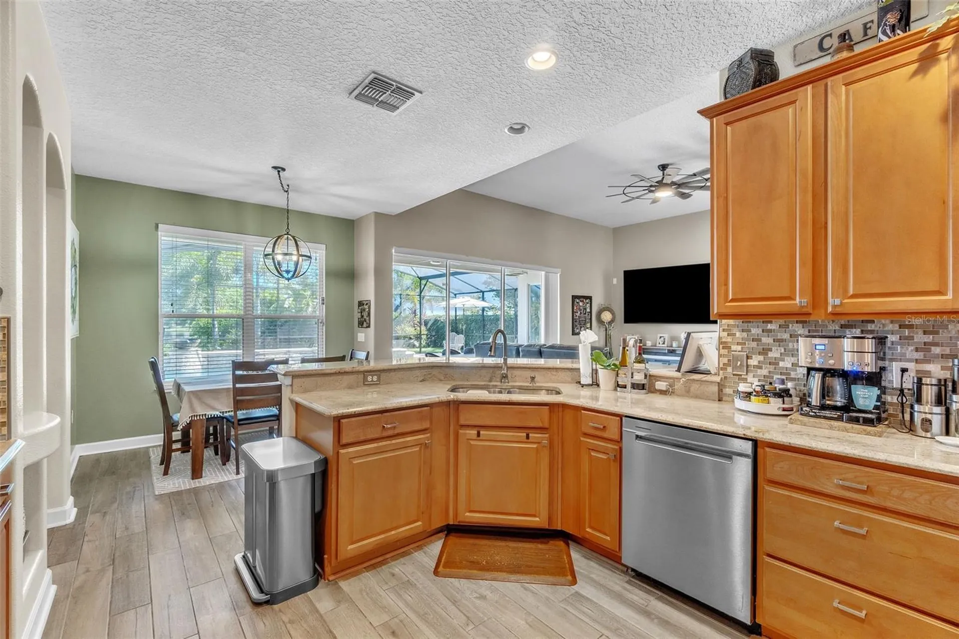 9957 Oak Quarry Drive Orlando FL 32832