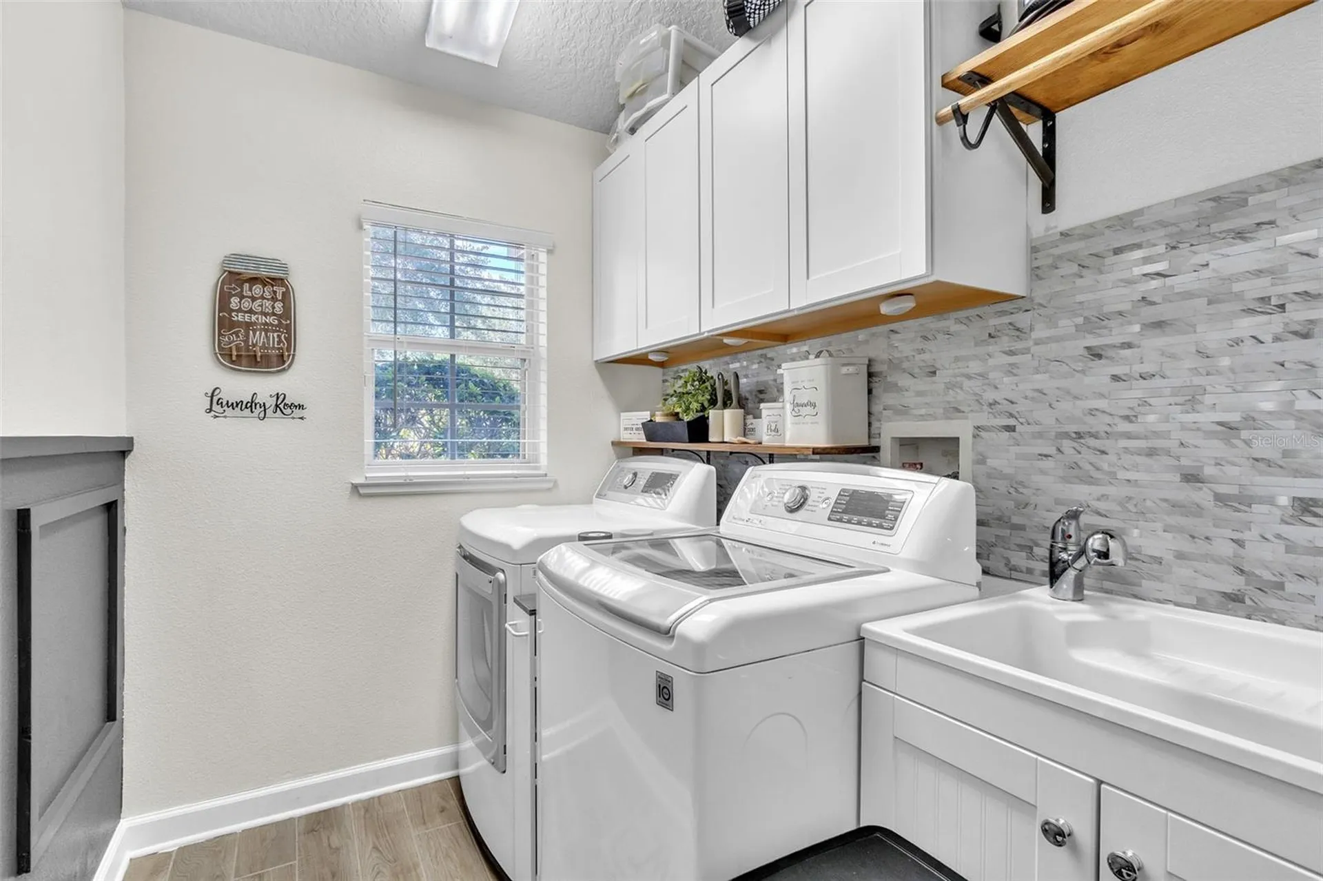 9957 Oak Quarry Drive Orlando FL 32832