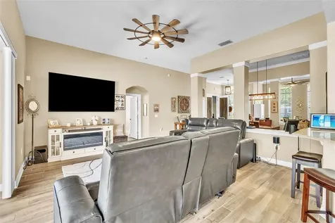 9957 Oak Quarry Drive Orlando FL 32832