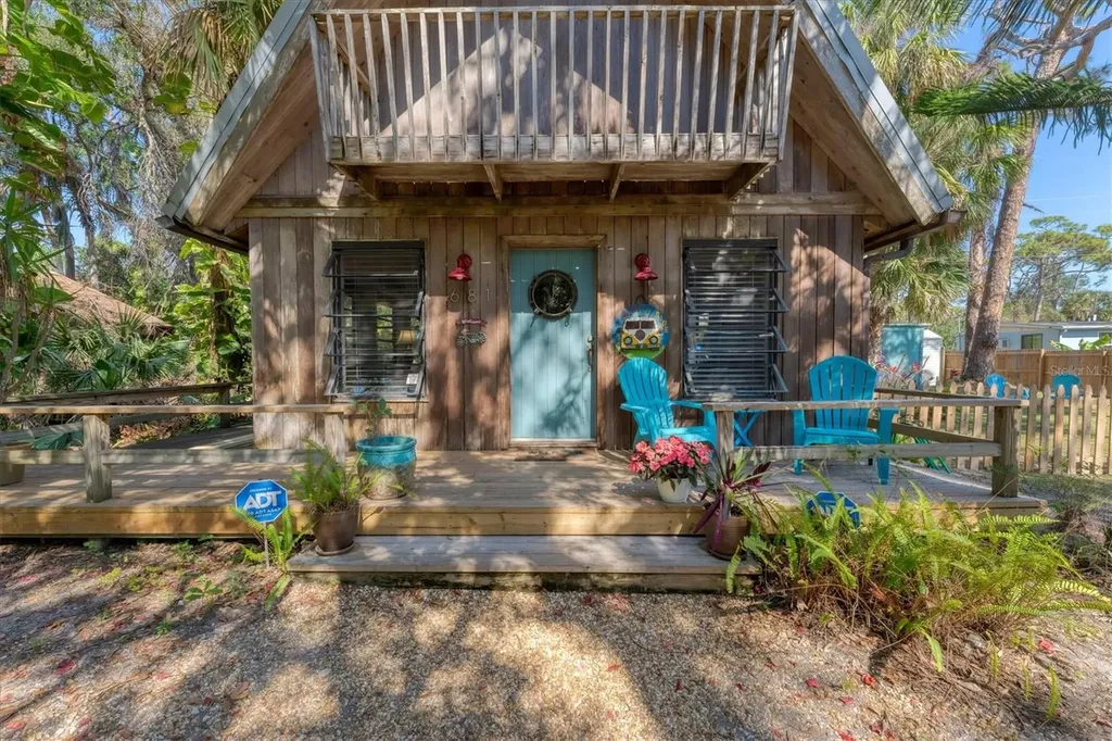 681 Olive Street Englewood FL 34223